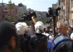 Taksim'de 'sınırötesi' gerginliği