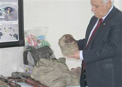 Teröristler bu kıyafetlerle saldırdı