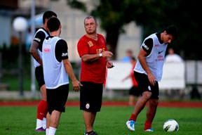 Durmak yok idmana devam!