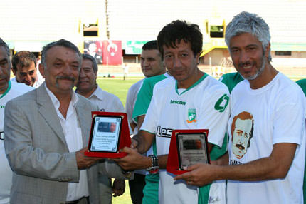 Coşkun Hoca unutulmadı