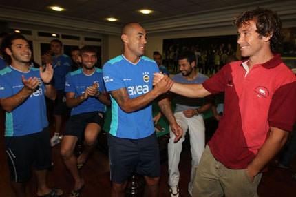 ... Ve Lugano resmen PSG'de