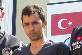 Kardeşini öldürüp kayıplara karıştı