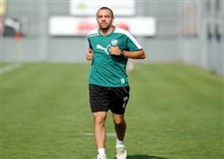 Sercan Yıldırım yuvadan uçtu!