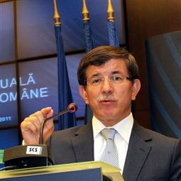 Davutoğlu BM'nin raporu hakkında açıklama yaptı