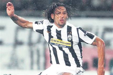 Trabzonspor rotayı Amauri’ye çevirdi