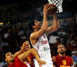 İspanyollardan Enes Kanter'e övgü