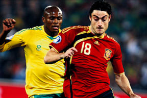 Soldan Riera geliyor