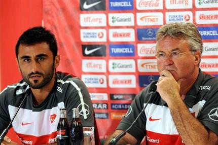 Hiddink:’Herkese güvenim sonsuz’