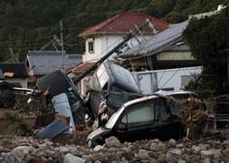 Japonya'yı 'Talas' vurdu