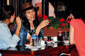 Cem'in ilişkisine kulağını tıkadı