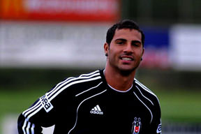 Quaresma için kaptanlık yolu açık
