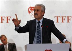 Aydınlar: Herkesten özür diliyorum