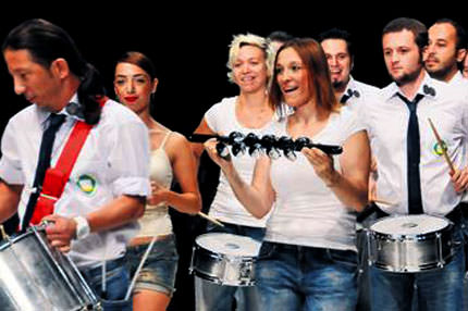 Podyumlar şen şakrak