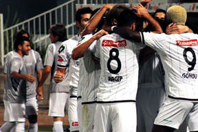 Ege derbisi Horoz'un