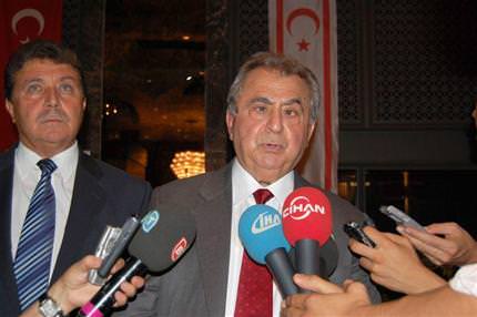 Rumlara rest çekti