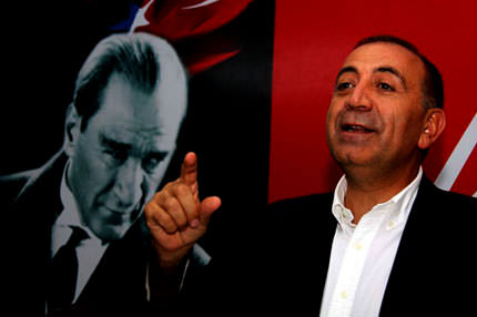 Tekin'e rağmen Salıcı