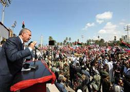 Başbakan Esad’a Libya’dan seslendi