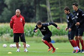 İmparator beyin yıkıyor!