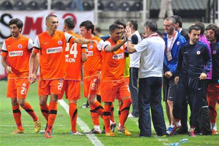 Ligin yeni lideri Belediye