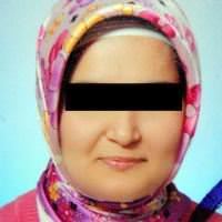 Üvey çocuklarına porno izlettirdi!