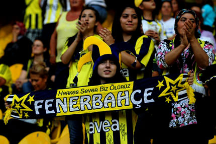 Bayanlara yine jest!