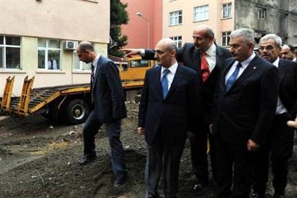Bakanlar Rize’yi gezdi