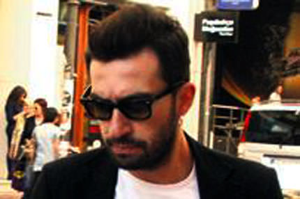 Kimden kaçıyor?