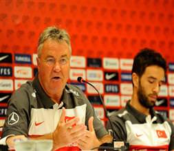 Hiddink acı konuştu