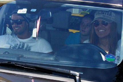 Aşkını kaçırdı