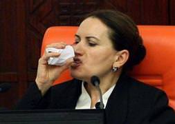Akşener'in çıldırdığı anlar