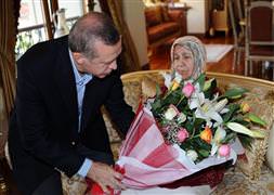 Başbakan Erdoğan'ın annesi vefat etti