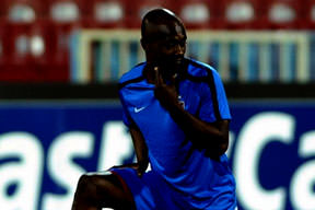 Zokora'lı Fildişi vize aldı