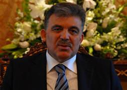 Cumhurbaşkanı Gül, Yüksekova'da sınırda