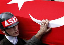 Hakkari'de mayın patladı: 1 asker şehit oldu