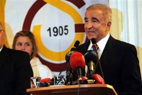 Fenerbahçe dimdik ayakta