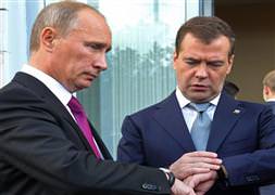 Putin itiraf etti: Medvedev'le anlaşmıştık