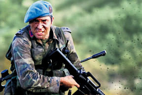 Teğmen sette kriz geçirdi