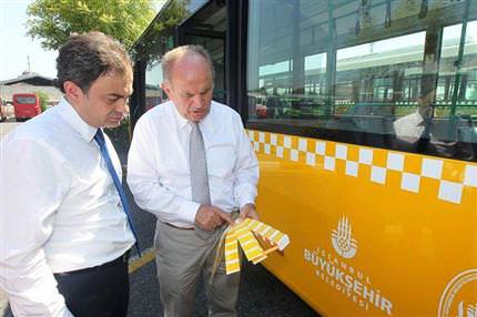 İstanbullu otobüsünü seçiyor