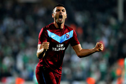 Burak kendini aştı!