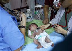 Azra bebek ve annesinin sağlık durumu iyi