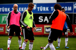 Guti&Almeida idmana çıktı!