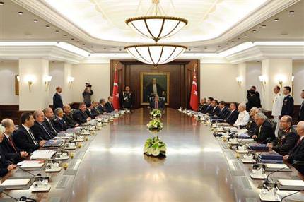 Terör destekçilerine uyarı
