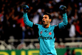 Cenk: Sabaha kadar gözüme uyku girmedi