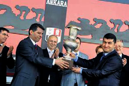 Zafer Onurkaan&Mitico’nun