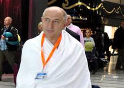 Nihat Özdemir hacca gitti