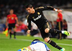 Küfür ederken kameraya yakalandı