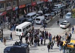 Hakkari'yi korkutan deprem