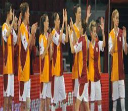 Aslan'ın yüzü güldü