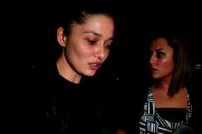 Paris'te çingene oldu