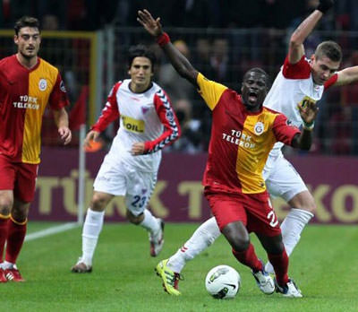 3 oyuncunun bileti kesildi